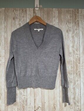 Veronica Beard Gray Metallic Trim V-Neck Pullover Sweater Wool  Minimalist XS